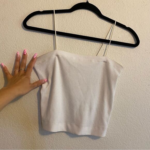American Eagle outfitters white Strappy bungee cropped camisole - Picture 6 of 8